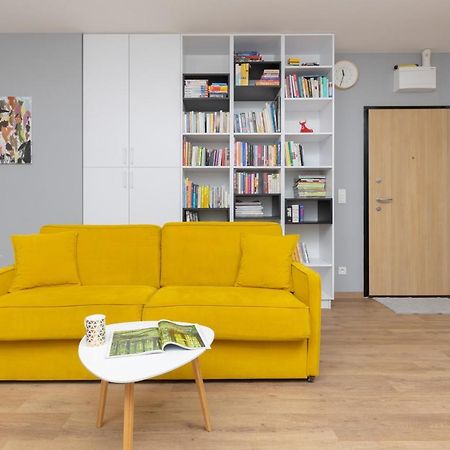 Warsaw Mokotow Apartment With 2 Bedrooms By Noclegi Renters Bagian luar foto